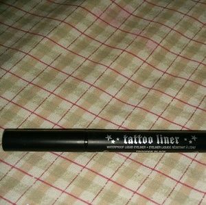 Mini kat von d liner in trooper black
